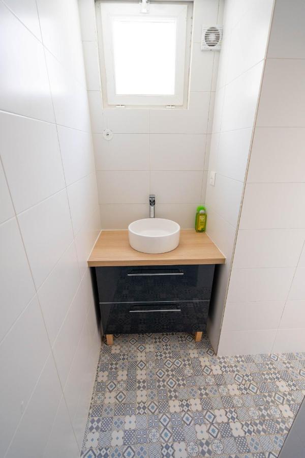 Appartement Neuf Tout Confort A Blaye Proche De La Citadelle Buitenkant foto