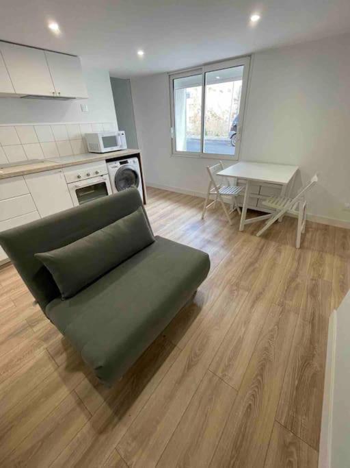 Appartement Neuf Tout Confort A Blaye Proche De La Citadelle Buitenkant foto